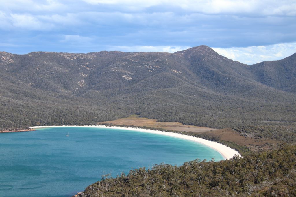 Du betrachtest gerade Australien 2025 Tag 24: Peron Dunes, Bicheno und Freycinet